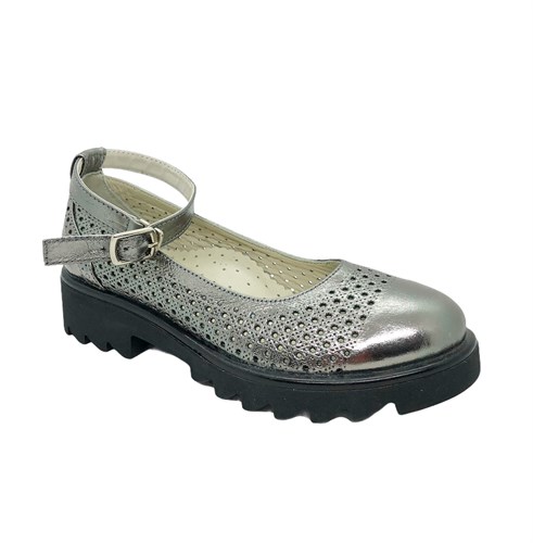 Туфли для девочки, цвет серебристый, ремешок на замочке - фото 9321
