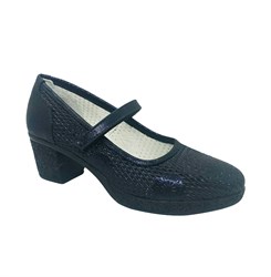 Туфли для девочки, цвет темно-синий, на каблуке, перфорция