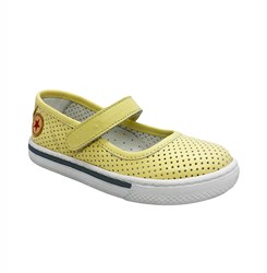Туфли для девочки, цвет желтый, с перфорацией