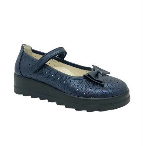Туфли школьные для девочки, цвет синий, ремешок на липучке, бантик - фото 10951