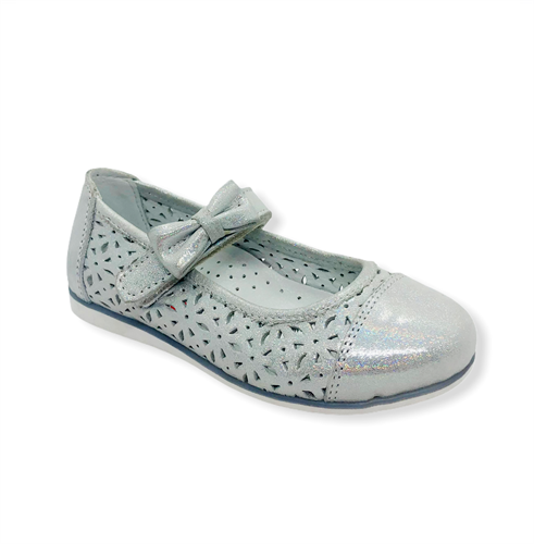 Туфли для девочки, цвет серебристый, ремешок на липучке, перфорация - фото 4773