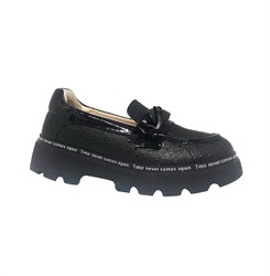 Туфли для девочки, цвет черный (натуральная кожа, элементы-лак), бляшка
